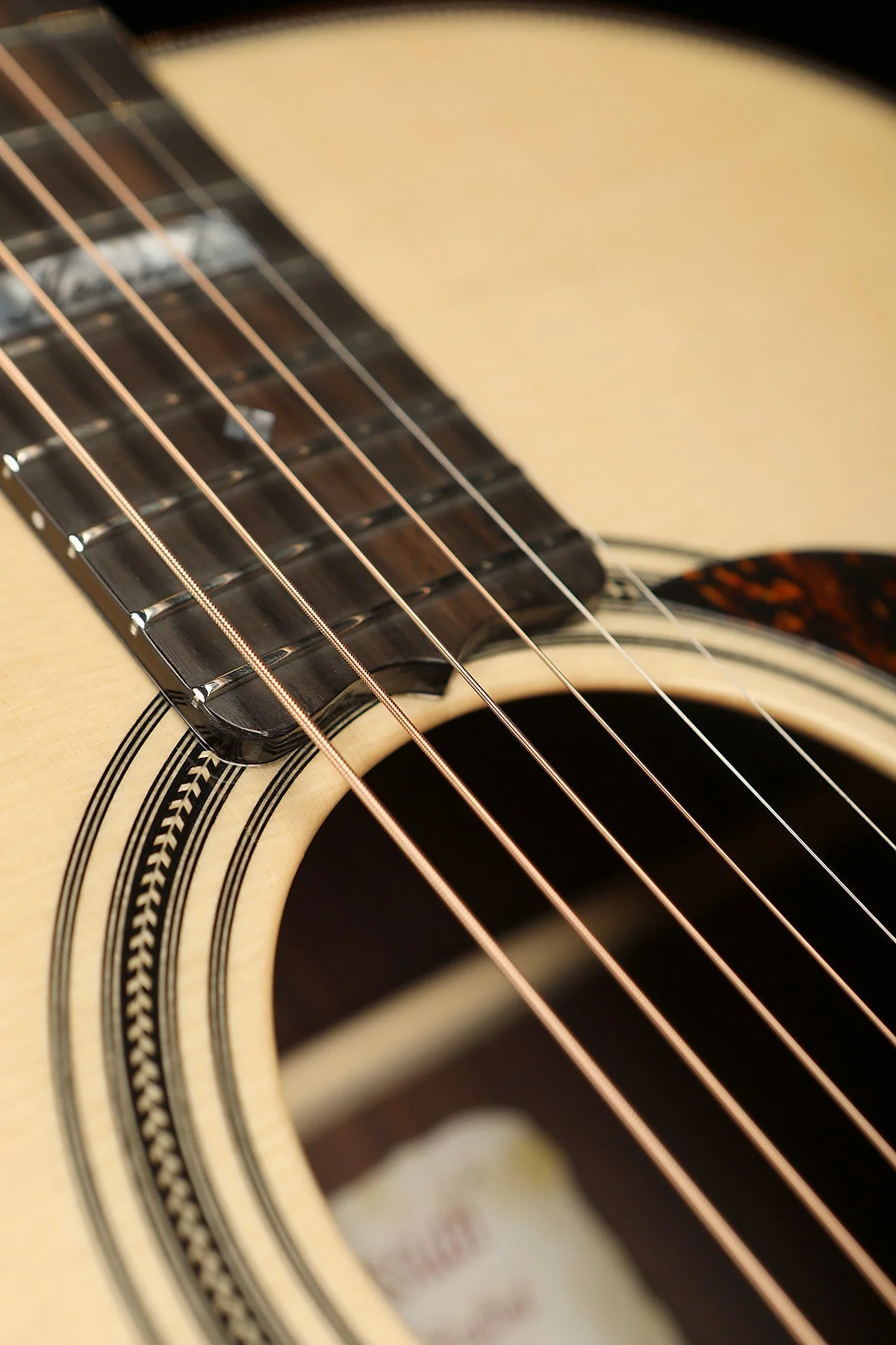 Maton EM100 Messiah 'AAA Spruce / Indian Rosewood' Acoustic Electric Guitar - Image 9