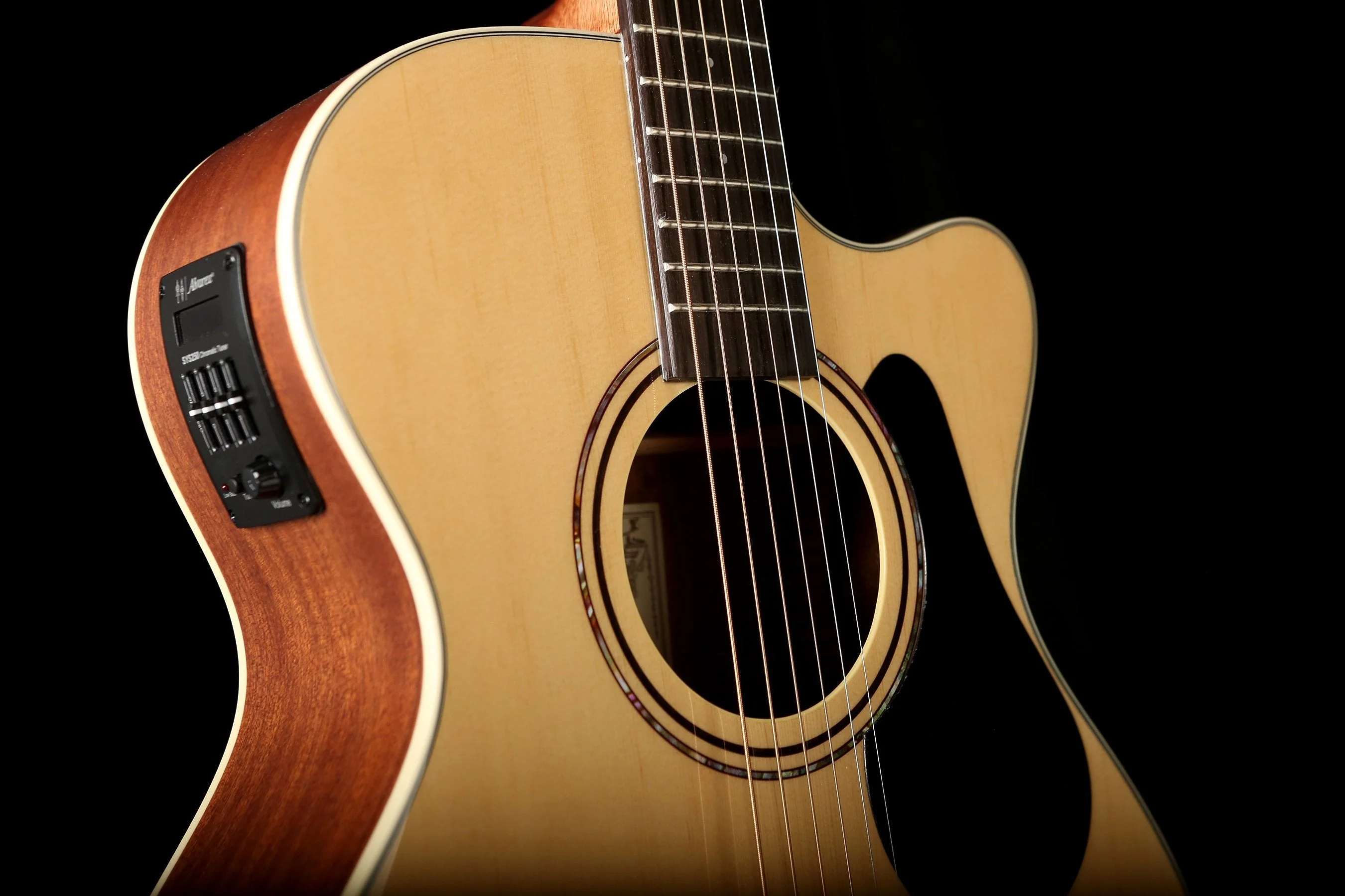 Alvarez RF26CE Acoustic Electric Guitar - Image 8