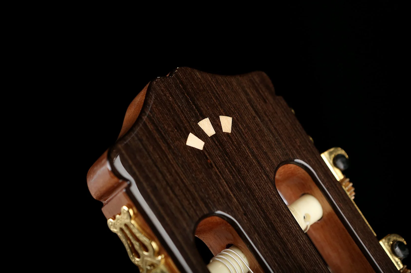 Cordoba C5 CE Classical Electric Guitar - Image 10