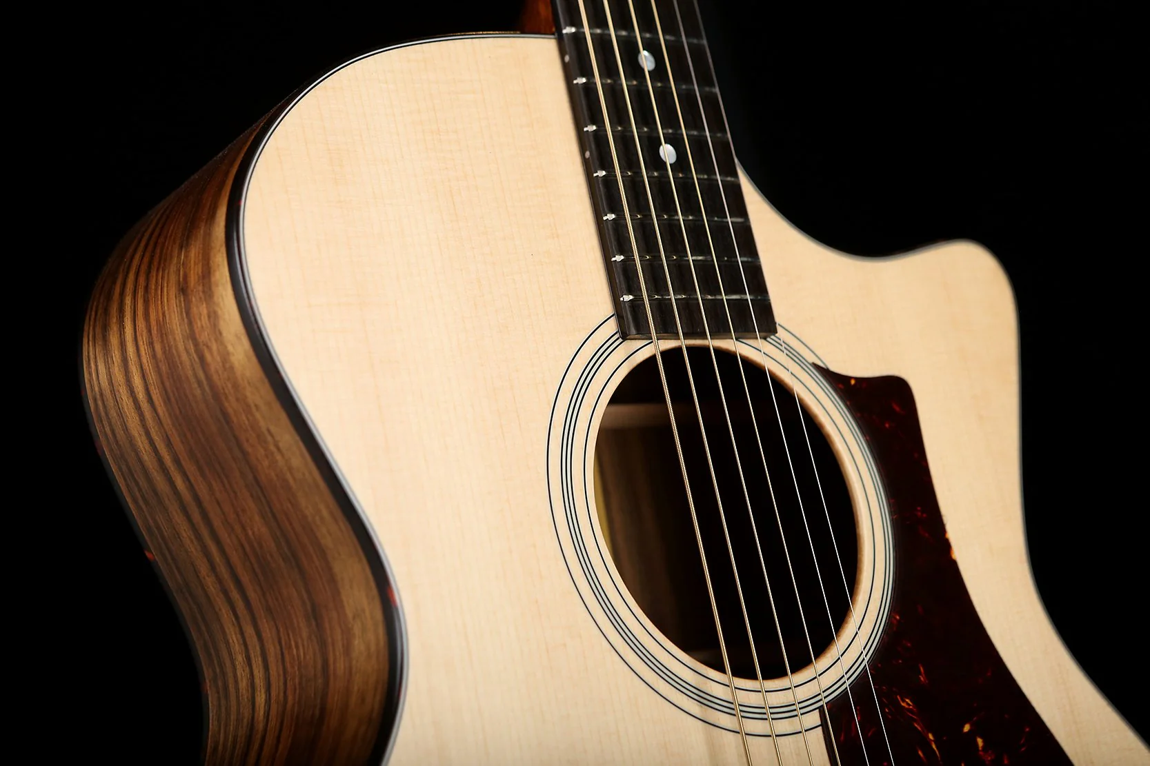 Eastman AC222CE Grand Auditorium Acoustic Electric Guitar - Image 3