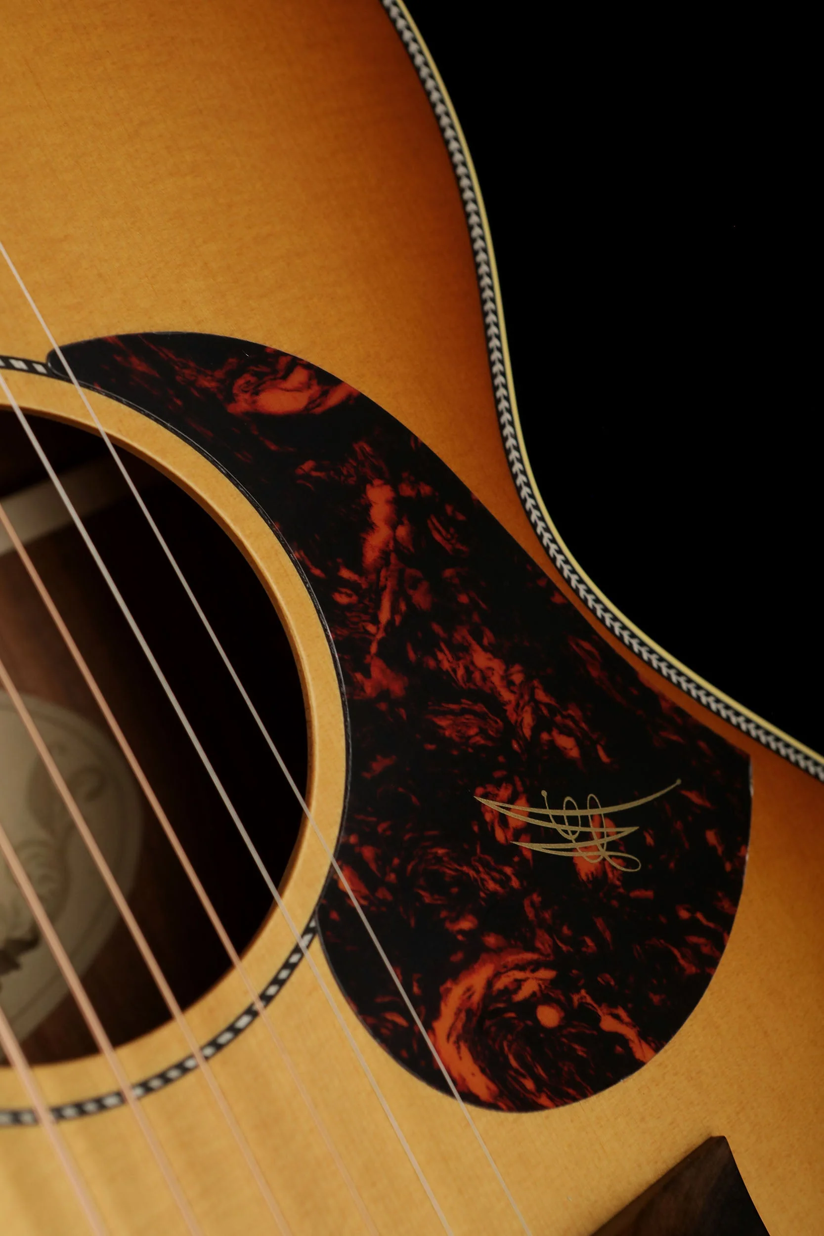 Maton EMD-6 Mini Acoustic Electric Guitar - Image 3