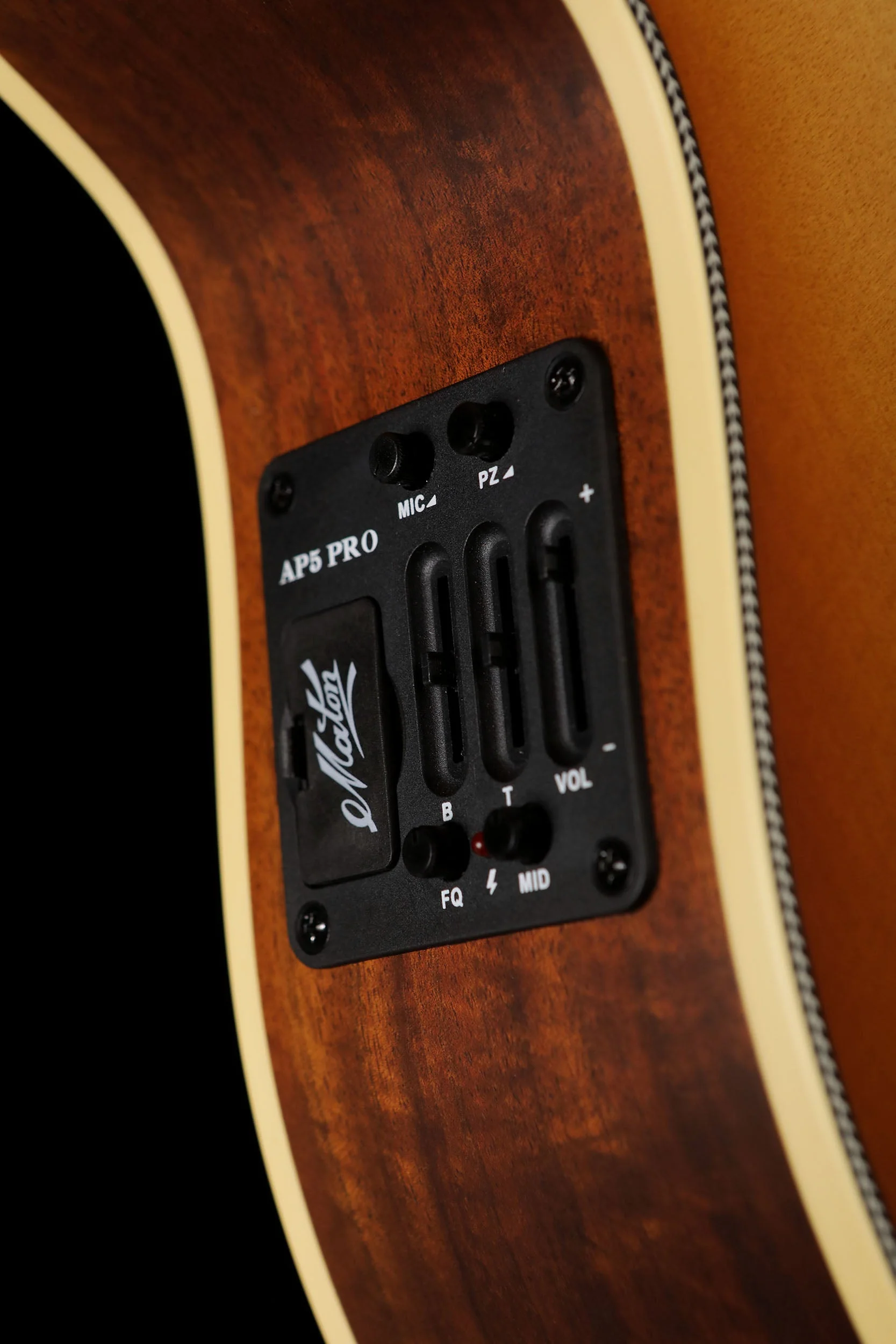 Maton EMD-6 Mini Acoustic Electric Guitar - Image 7