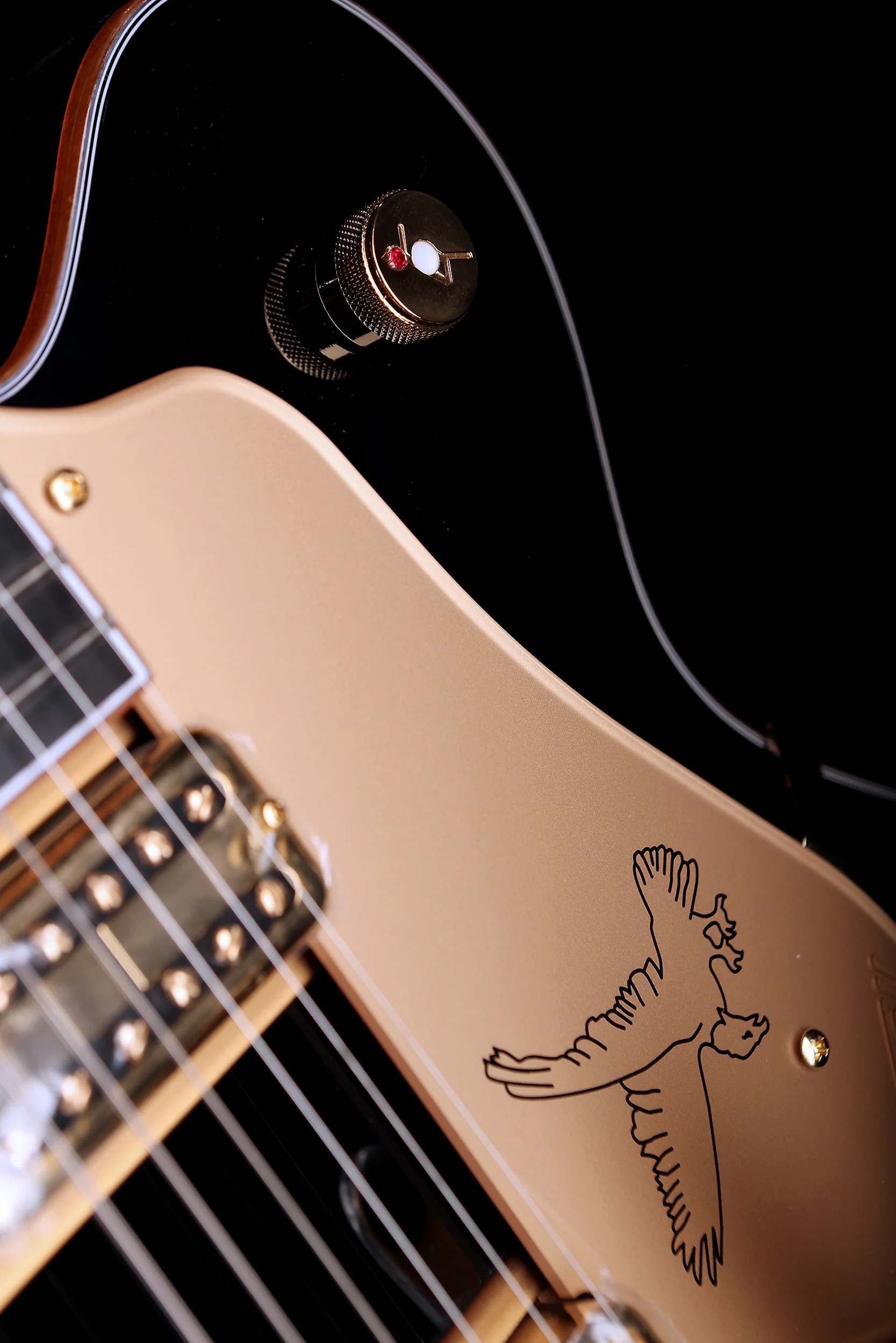 Gretsch Synchromatic Falcon Single-Cut with Bigsby 'Black' Electric Guitar - Image 8