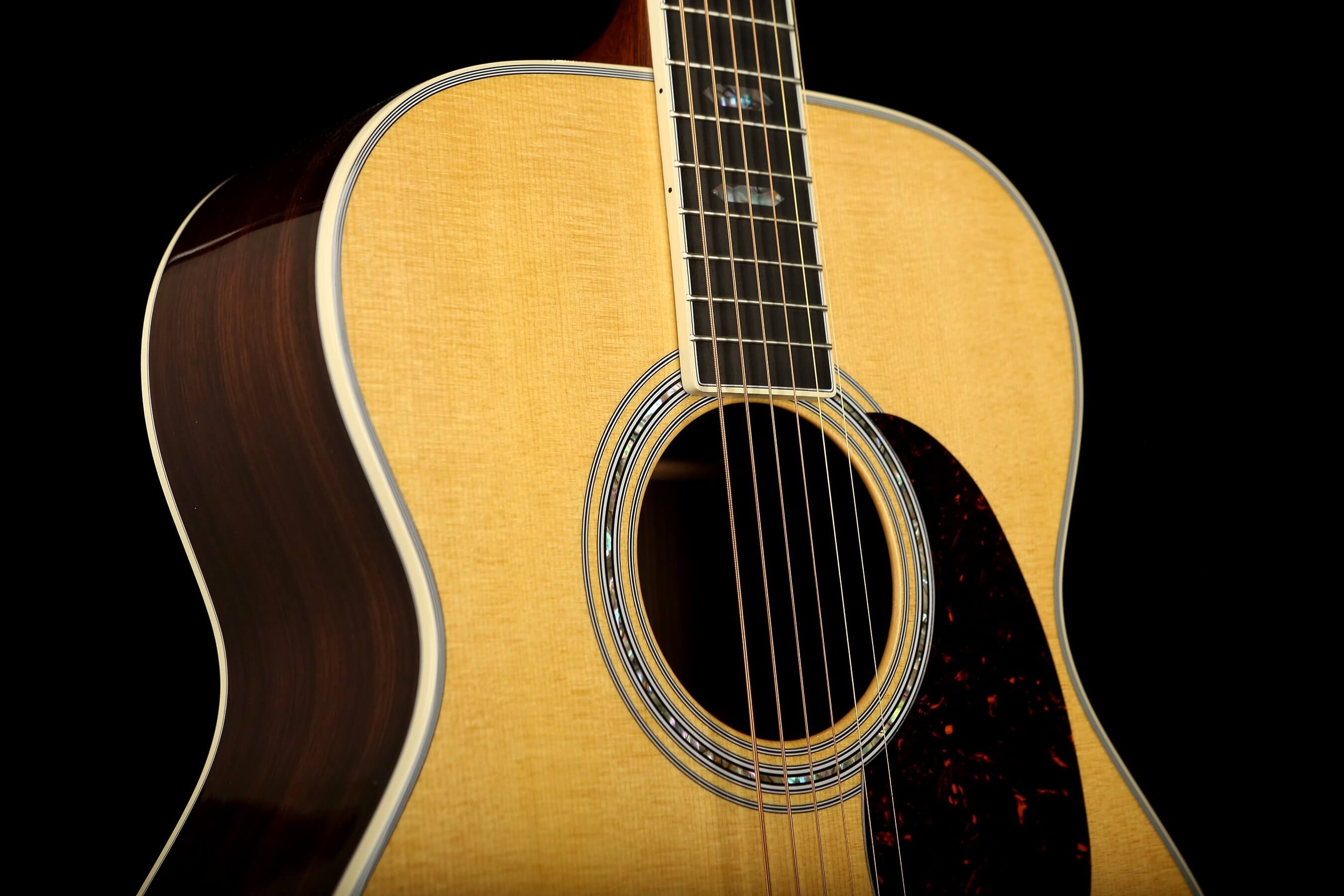 Martin J-40 Jumbo Acoustic Guitar: Standard Series Reimagined - Image 3