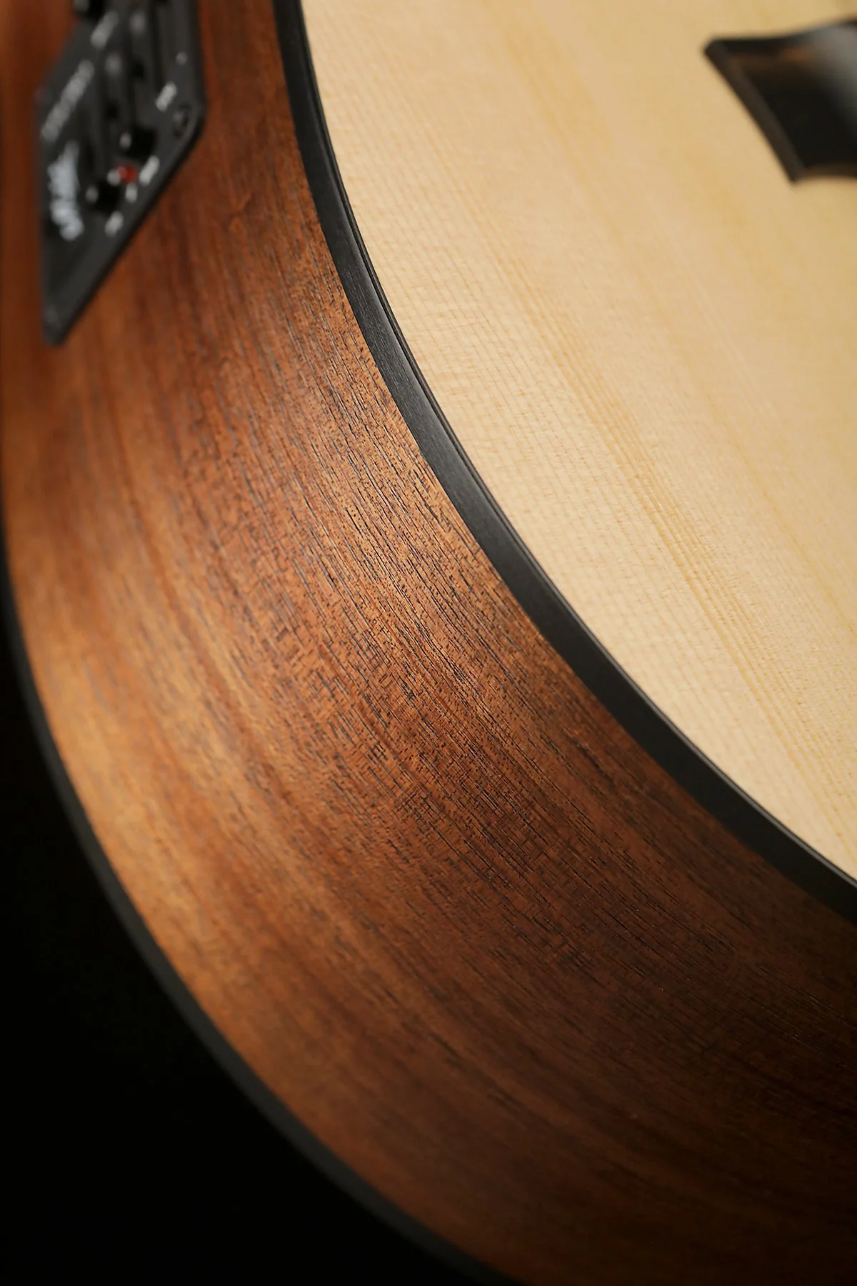 Maton SRS808 Acoustic Electric Guitar - Image 9