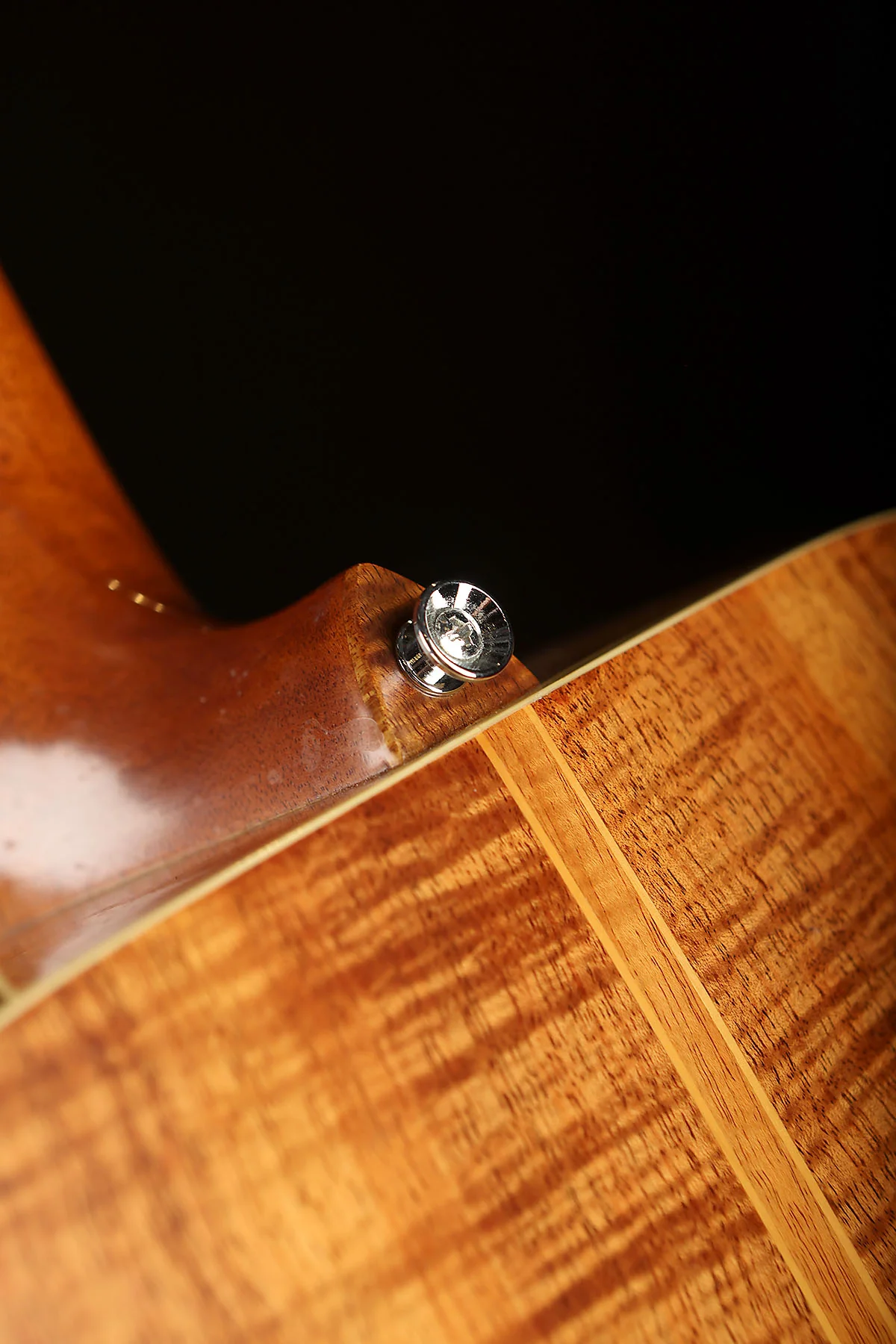 Woodtone Barry Kerr 000 Custom Left-Handed 'AAA Spruce / Fiddleback Blackwood' Preowned 1993 - Image 13