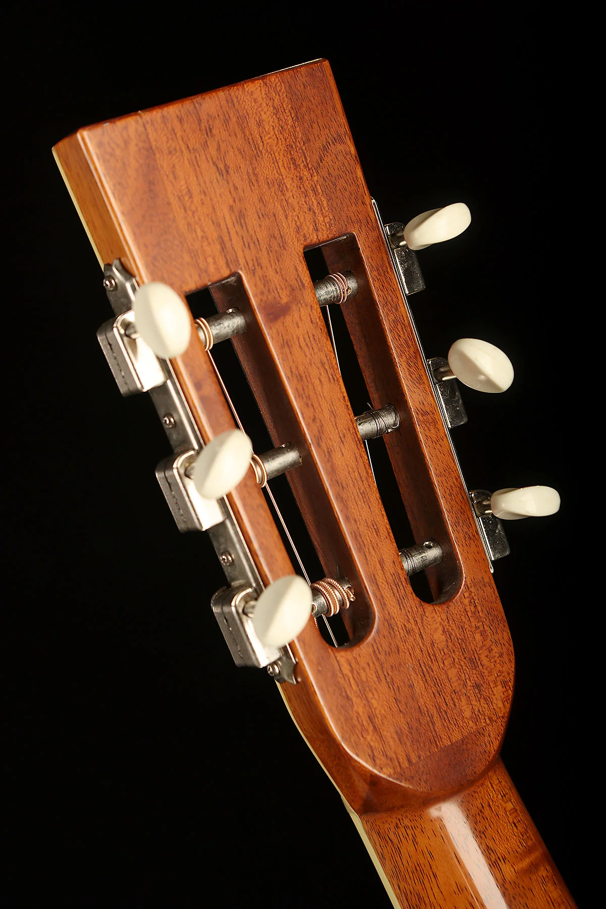 Woodtone Barry Kerr 000 Custom Left-Handed 'AAA Spruce / Fiddleback Blackwood' Preowned 1993 - Image 14