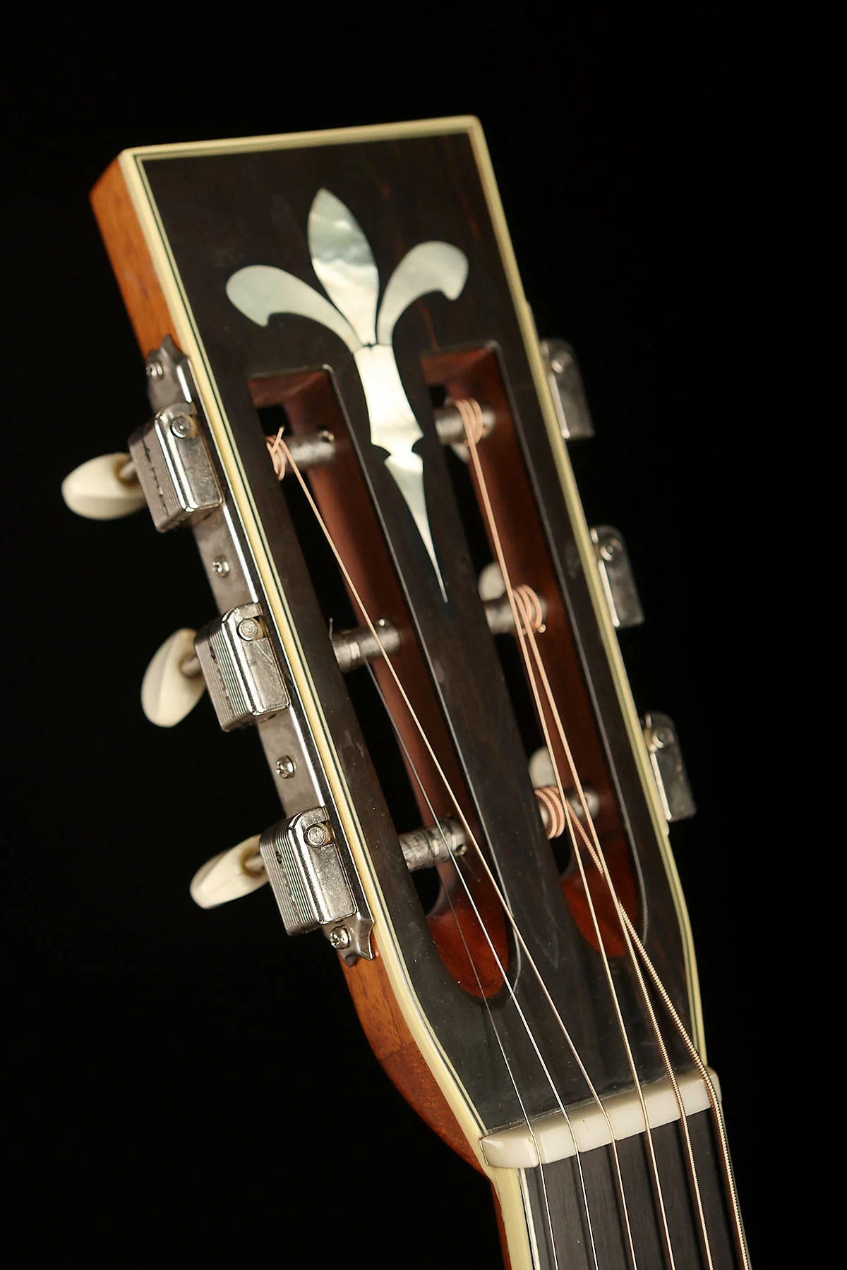 Woodtone Barry Kerr 000 Custom Left-Handed 'AAA Spruce / Fiddleback Blackwood' Preowned 1993 - Image 15