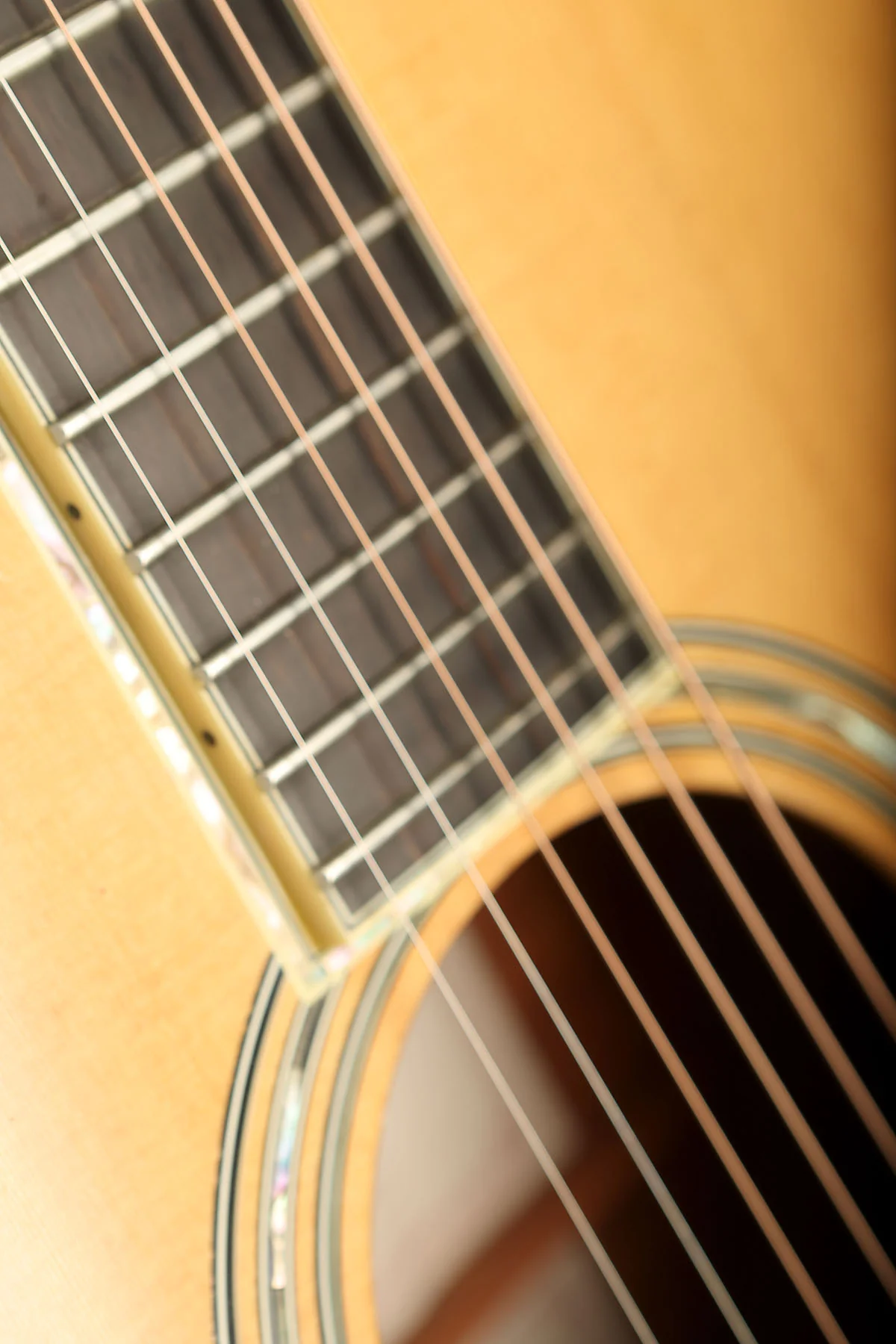 Woodtone Barry Kerr 000 Custom Left-Handed 'AAA Spruce / Fiddleback Blackwood' Preowned 1993 - Image 7